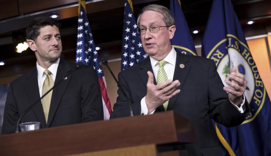 Hardline GOP Immigration Bill Fails In House After Moderate Bill ...