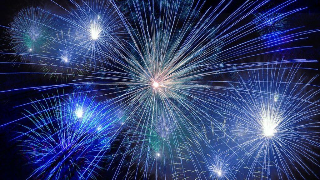 PETER SCHIFF Warns Of "Fourth Quarter Fireworks" Fireworks-574739_1280-1024x576