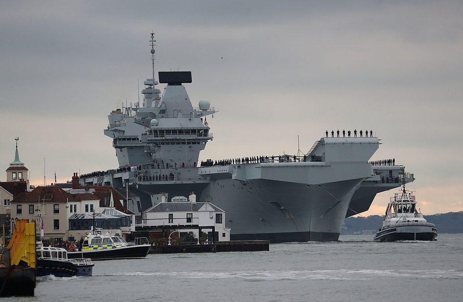 Royal Navy's Newest Carrier Suffers 'Embarrassing' Flood, Will Be Docked 6 Months