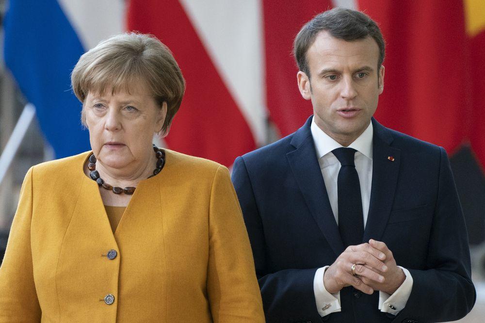 merkel%20and%20macron.jpg