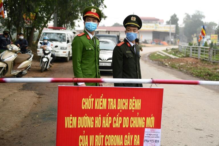 https://zh-prod-1cc738ca-7d3b-4a72-b792-20bd8d8fa069.storage.googleapis.com/s3fs-public/inline-images/vietnam%20quarantine.jpg