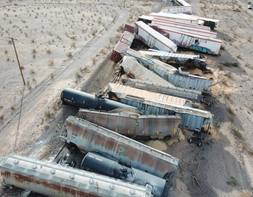 Stunning Views Of Freight Train Derailment In
California Desert 5