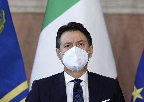 Italienische Regierung inmitten des Kampfes um EU-COVID-Hilfe am Rande des Zusammenbruchs