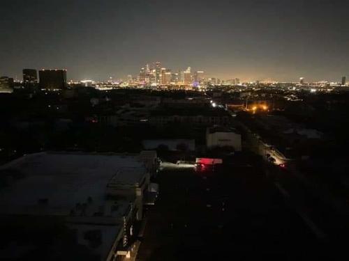 houston%20blackout.jpg?itok=ATPHS0Mx