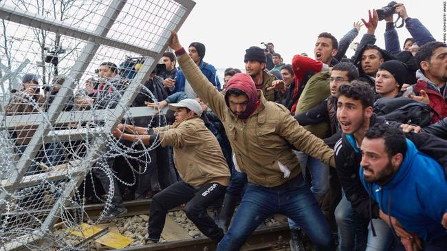 Erdogan critica a los griegos "nazis" por negar el acceso de los "refugiados" a Europa 1 Erdogan critica a los griegos "nazis" por negar el acceso de los "refugiados" a Europa 1
