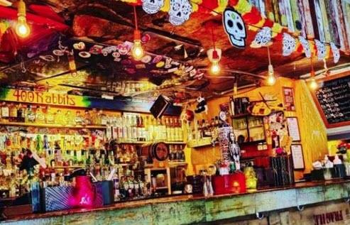 Bar de tequila en Inglaterra se registra para convertirse en una iglesia para que pueda reabrir Bar de tequila en Inglaterra se registra para convertirse en una iglesia para que pueda reabrir